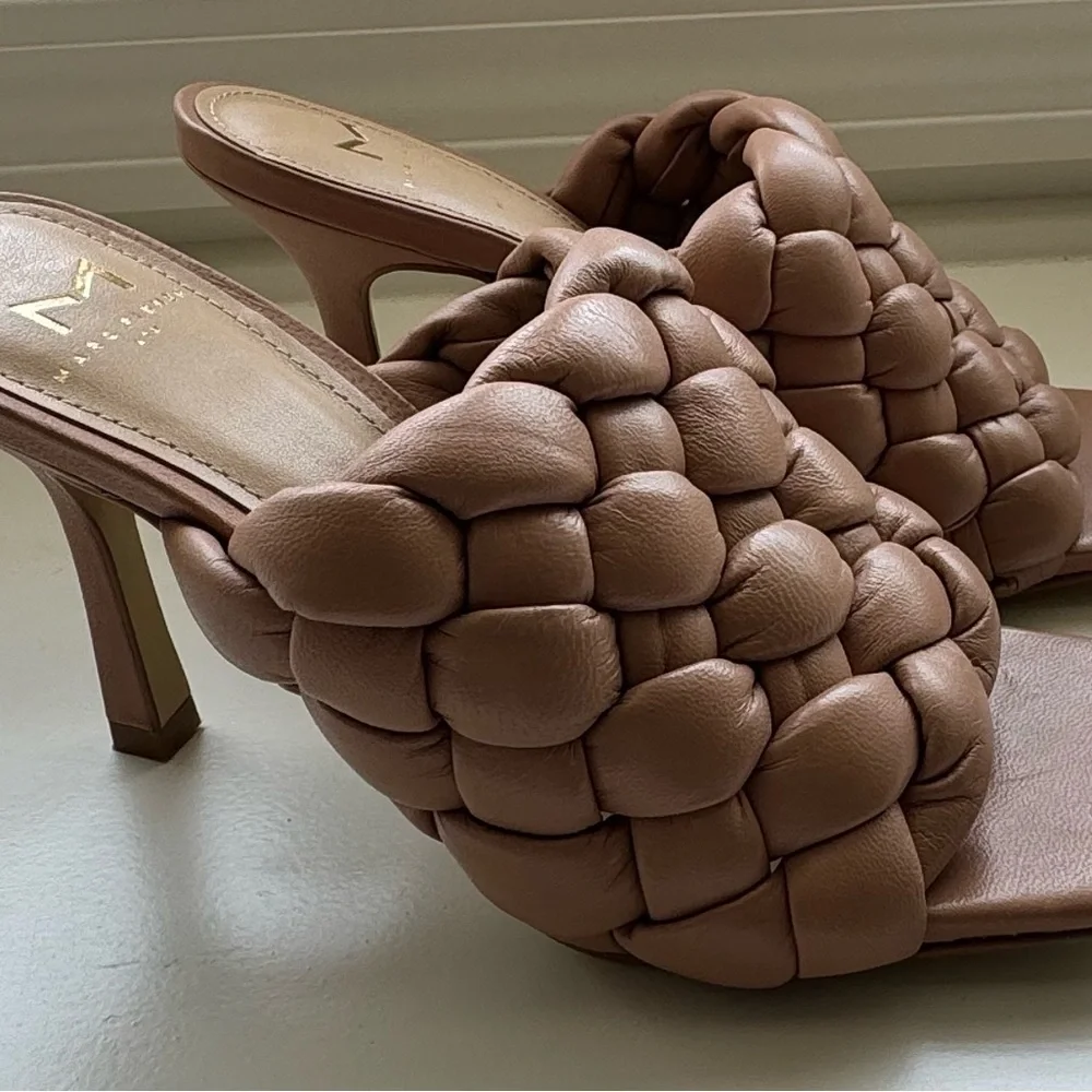 NEW MARC FISHER Dakini‎ Square Toe Leather Slide/Sandal, Tan Size 5.5